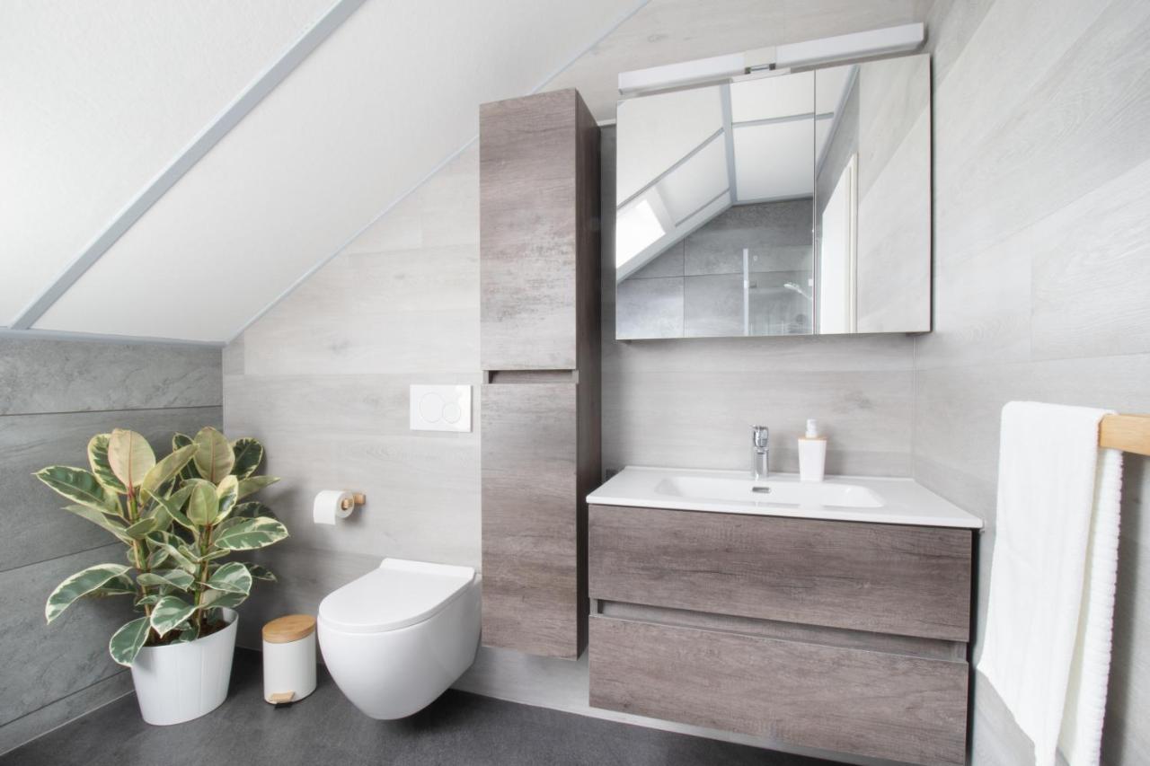 Loewe Apartment Blau نيوهاسن ام رينفا المظهر الخارجي الصورة